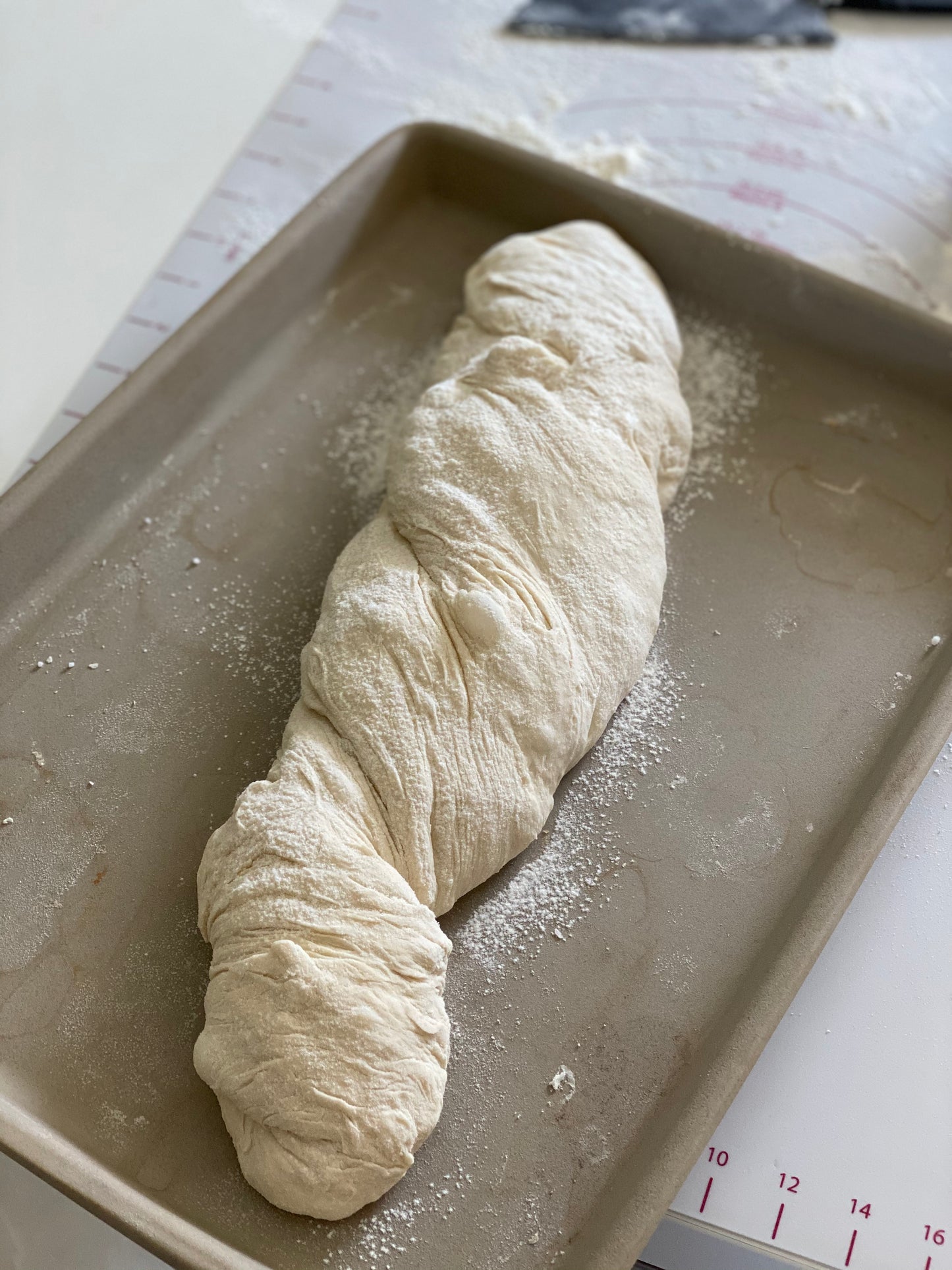 Frisch aus dem Ofen - Brotbacken leicht gemacht